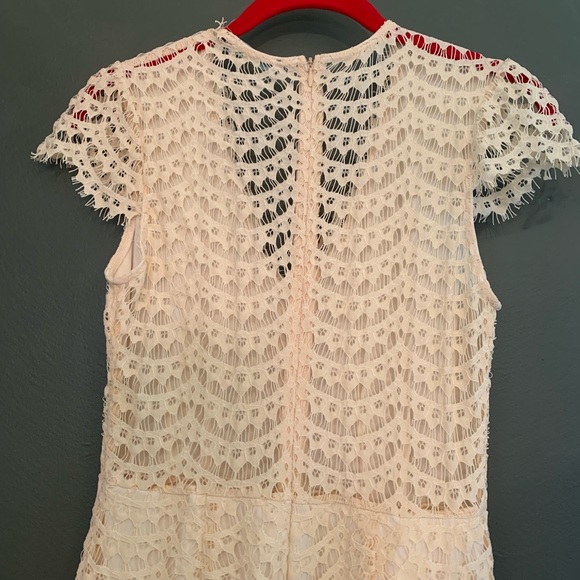 [Intrigue Couture]Cream Eyelet Romper - Size Small - Picture 4 of 5